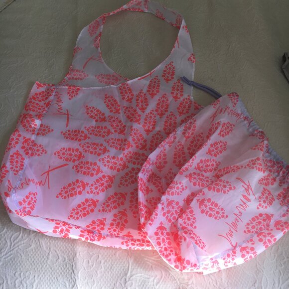 Free People water resistant tote and pull string bags bundle - Picture 4 of 4